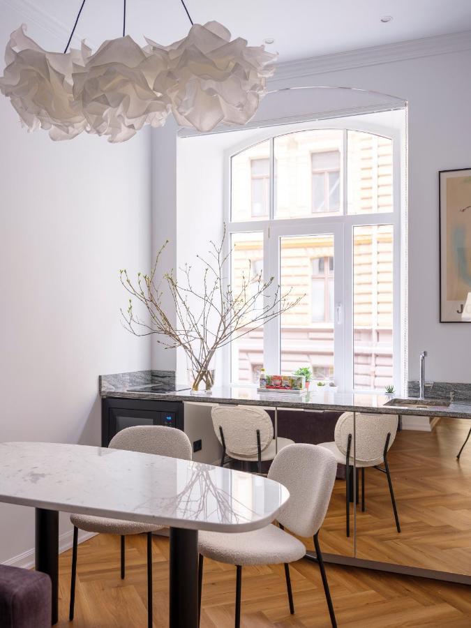 Апарт-отель Miro Skolas - Quiet Chic, Free Parking, Self Check-in *