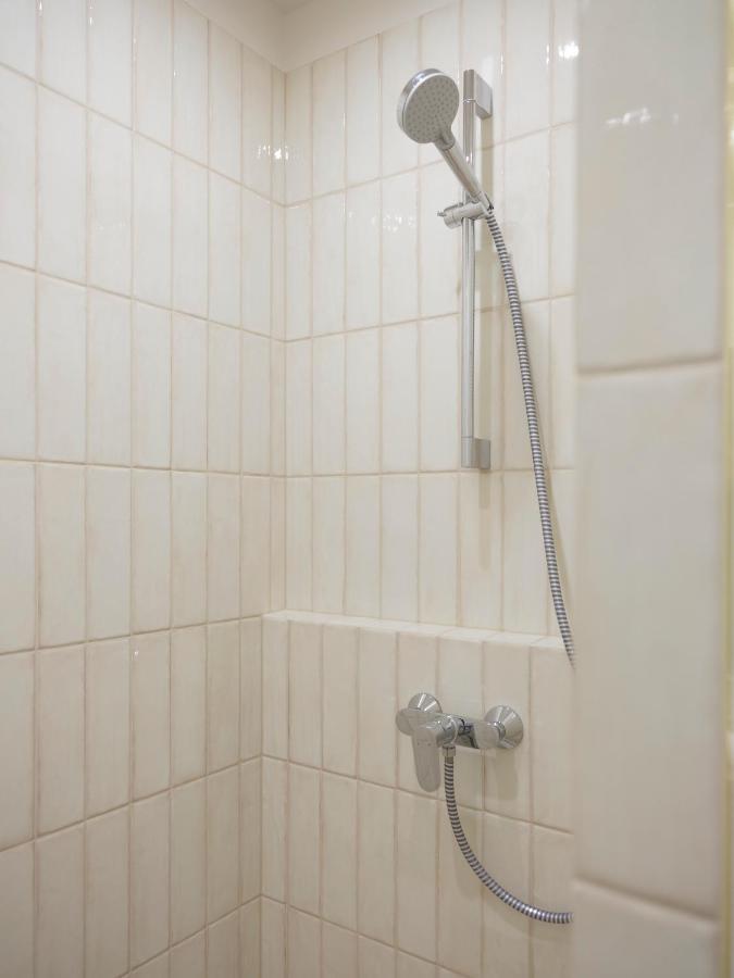 Apartamentų viešbutis Miro Skolas - Quiet Chic, Free Parking, Self Check-in